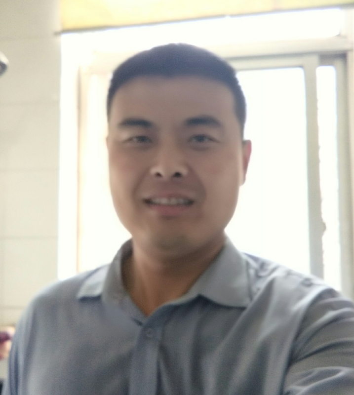 李伟的第一张照片--江苏王婆说媒