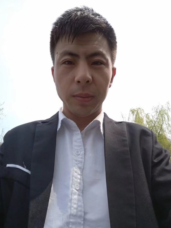 许以飞翔的第一张照片--江苏王婆说媒