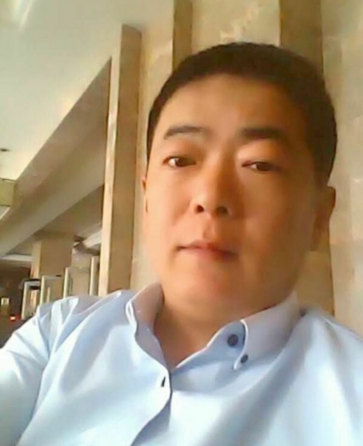 落叶随风的第一张照片--江苏王婆说媒