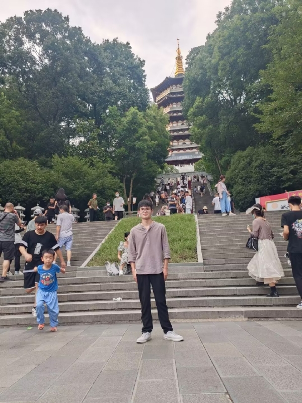 阳光男孩的第五张照片--江苏王婆说媒