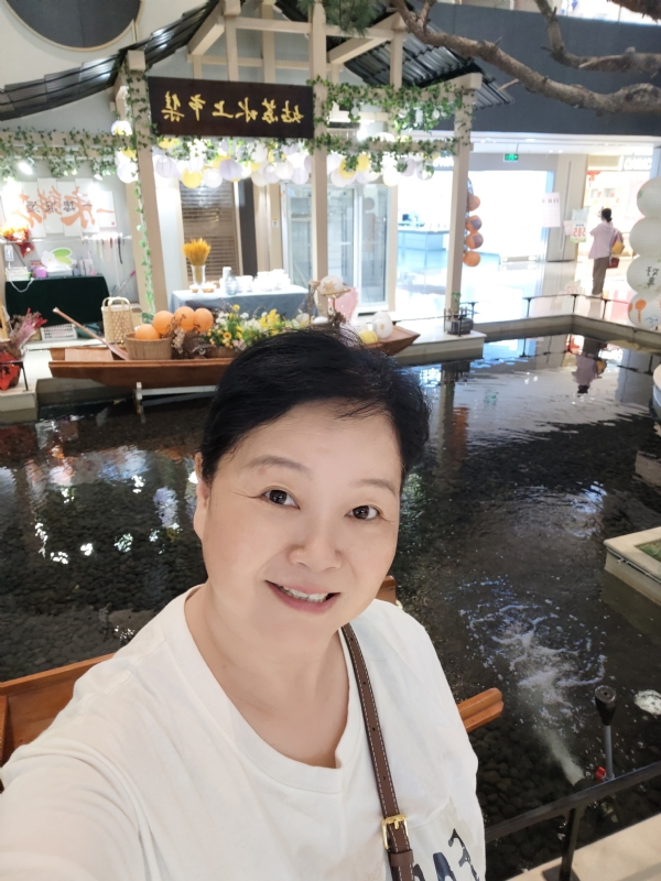丁姐爱生活的第三张照片--江苏王婆说媒