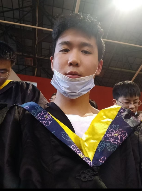 落落大方的第一张照片--江苏王婆说媒